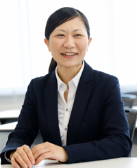 上林 智美