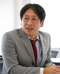 坂田 晃英